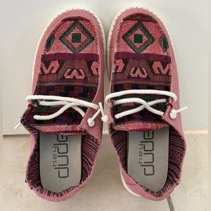 Hey Dude size 9 Wendy Boho distressed Maya
